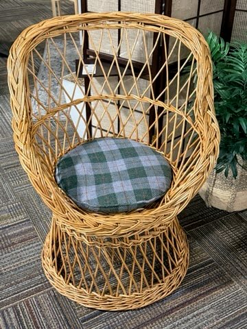 USED: Vintage Wicker Barrel Chairs – Set of 2 - Hello Home Furniture & Mattress (Longmont, CO)