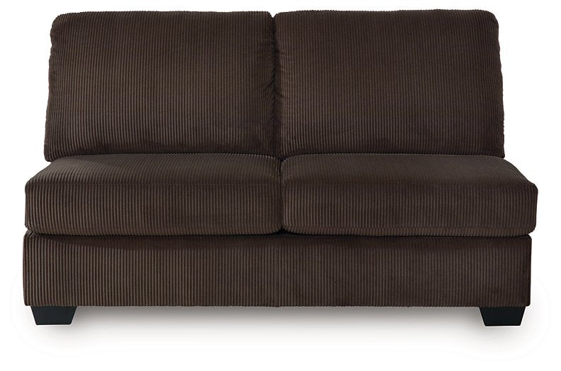 Kimlee Sectional with Chaise - Hello Home Furniture & Mattress (Longmont, CO)