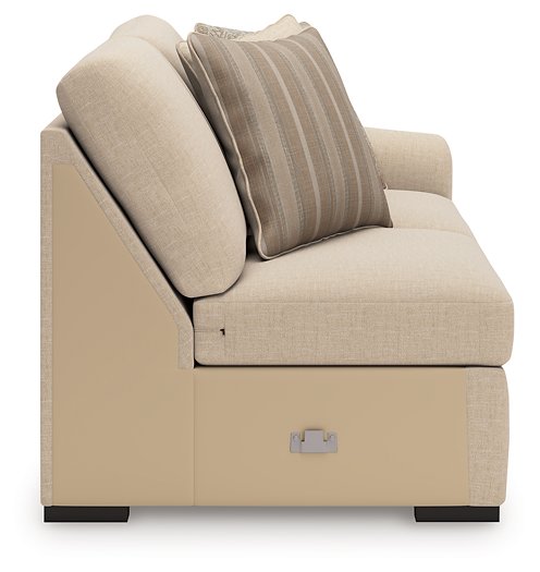 LadyMae Sectional with Chaise - Hello Home Furniture & Mattress (Longmont, CO)