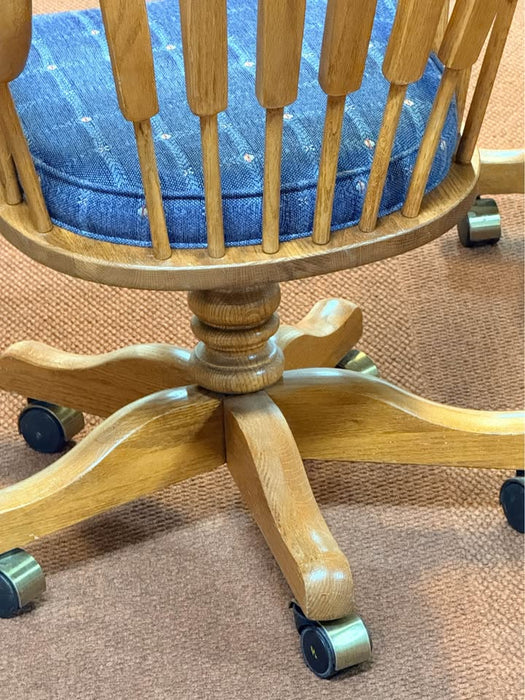 Swivel Rocker Caster Arm Chairs - Hello Home Furniture & Mattress (Longmont, CO)