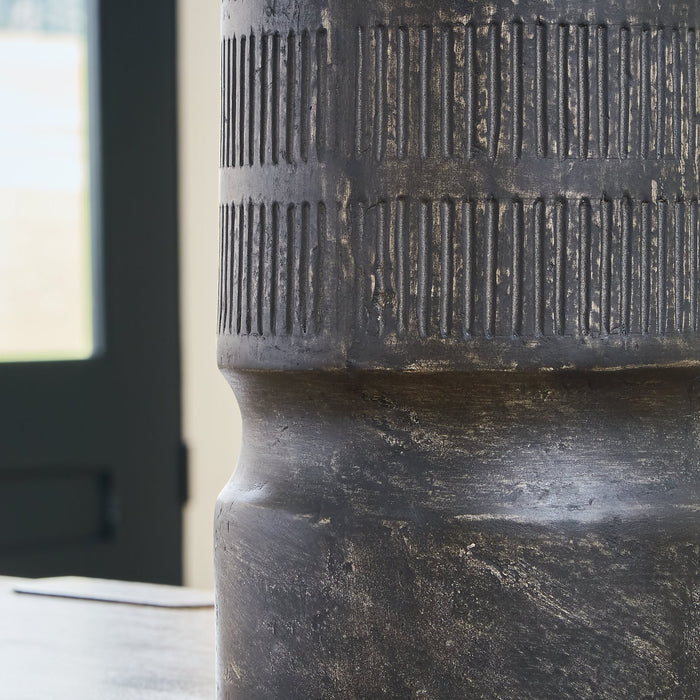 Beninworth Vase - Hello Home Furniture & Mattress (Longmont, CO)