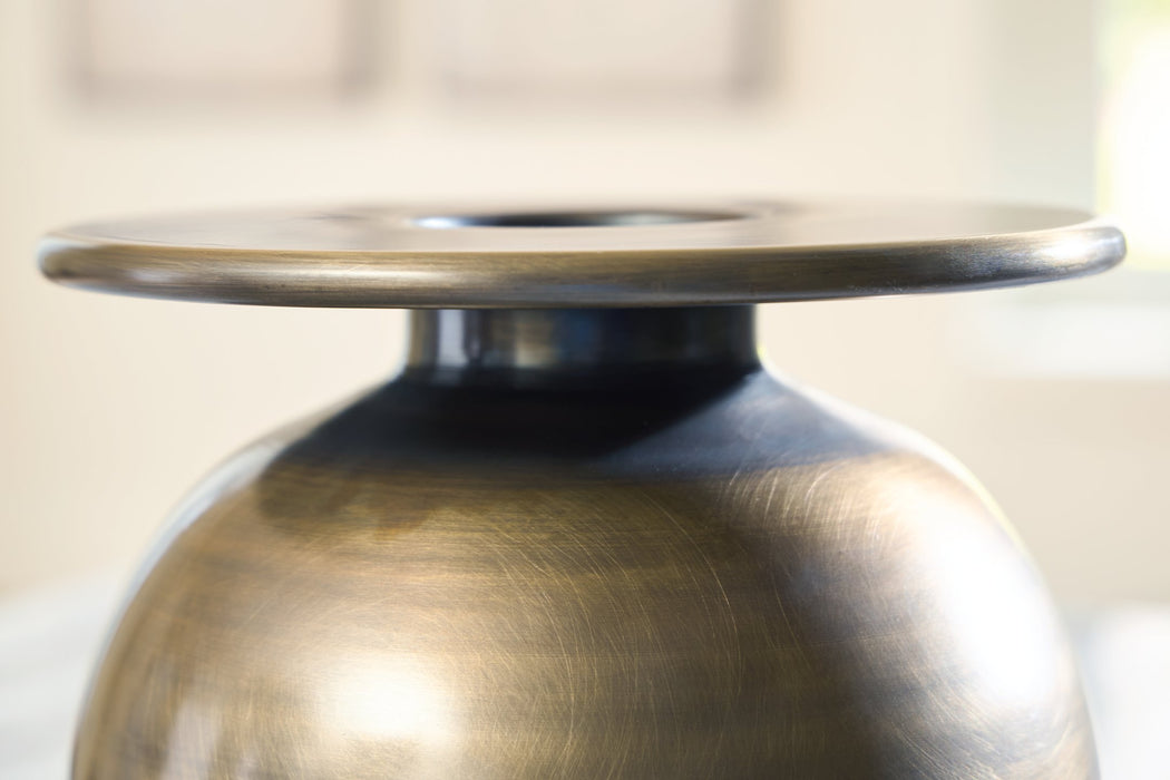 Fedorleigh Vase - Hello Home Furniture & Mattress (Longmont, CO)