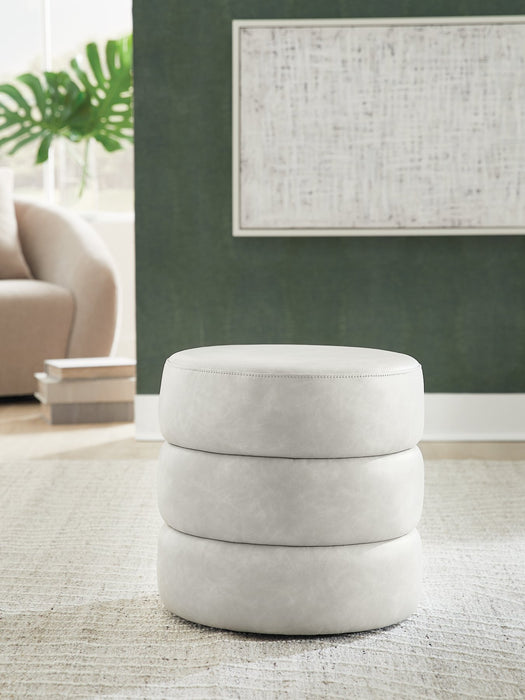 Ummi Swivel Accent Ottoman - Hello Home Furniture & Mattress (Longmont, CO)