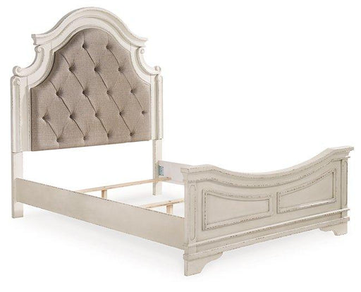 Realyn Upholstered Bed - Hello Home Furniture & Mattress (Longmont, CO)
