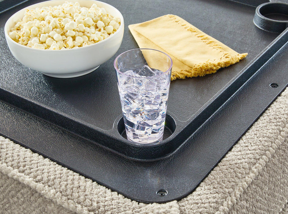 Calnita Living Rom Set - Hello Home Furniture & Mattress (Longmont, CO)