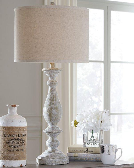Bernadate Lamp Set - Hello Home Furniture & Mattress (Longmont, CO)