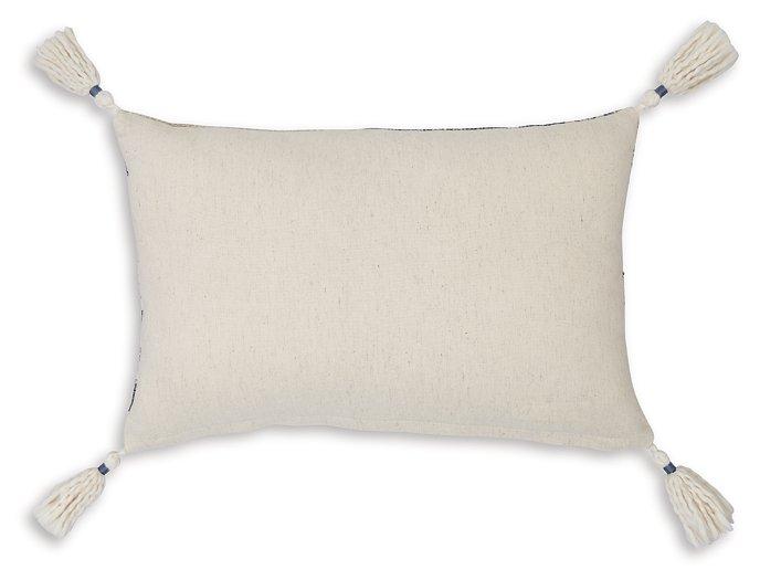 Winbury Pillow (Set of 4)