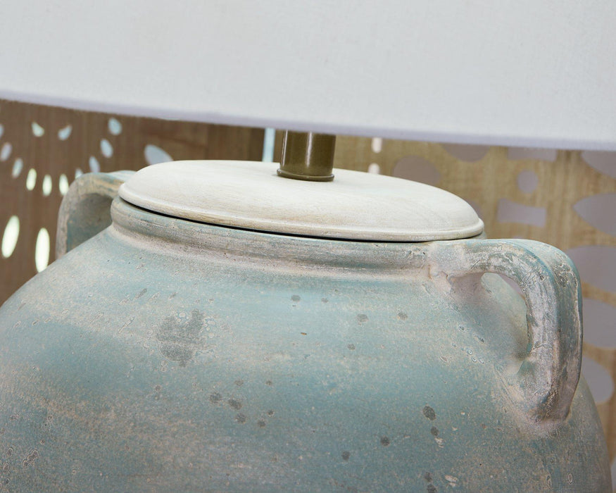 Shawburg Lamp Set - Hello Home Furniture & Mattress (Longmont, CO)