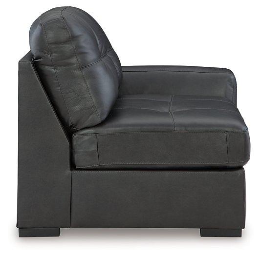 Brindley Pier Sectional Sofa - Hello Home Furniture & Mattress (Longmont, CO)