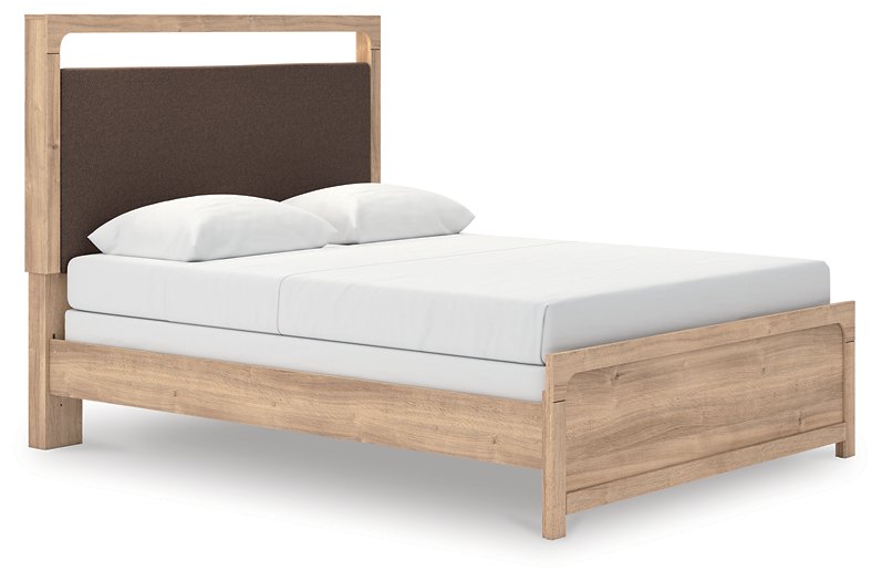 Kinlanni Upholstered Bed - Hello Home Furniture & Mattress (Longmont, CO)
