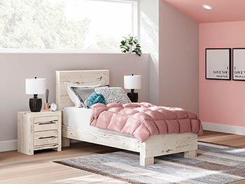 Lawroy Bed - Hello Home Furniture & Mattress (Longmont, CO)