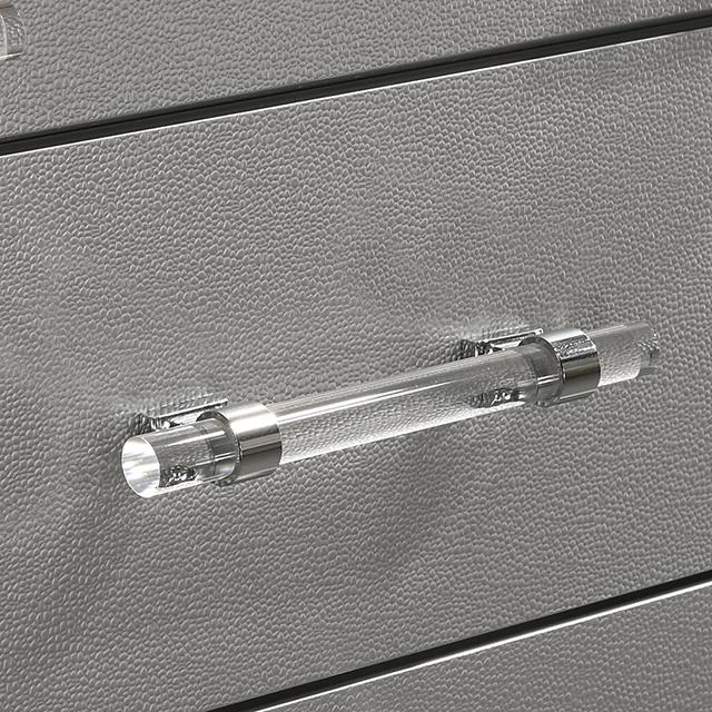 MADDIE Chest, Silver - Hello Home Furniture & Mattress (Longmont, CO)