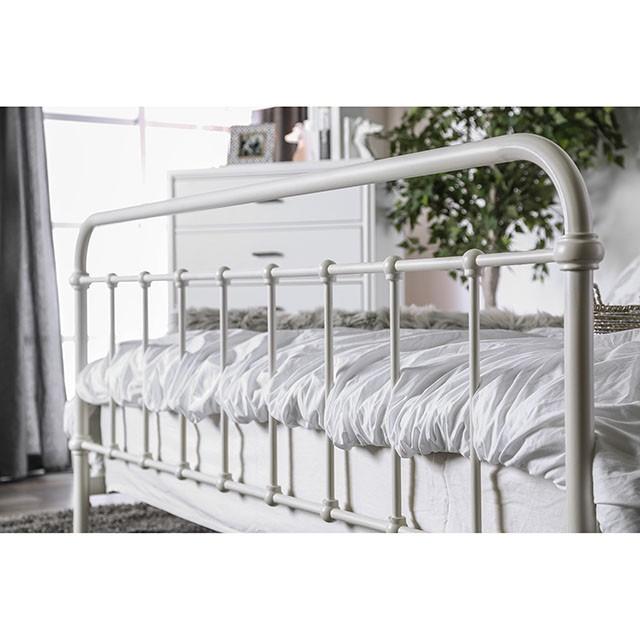 IRIA Vintage White Full Bed