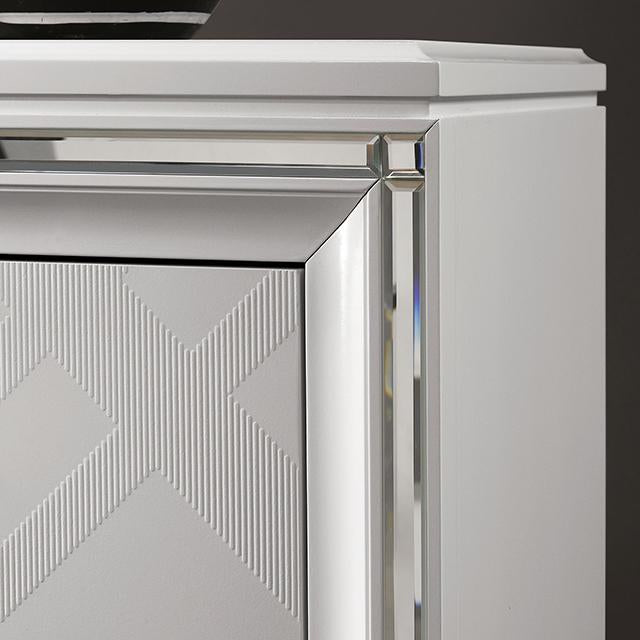 EMMELINE Chest, White - Hello Home Furniture & Mattress (Longmont, CO)