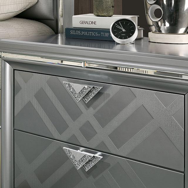 Emmeline Bed Silver & White - Hello Home Furniture & Mattress (Longmont, CO)