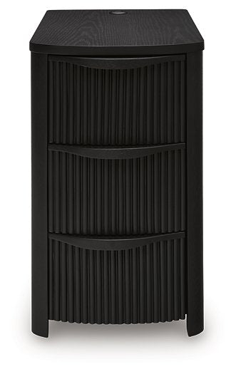 Camdill Chairside End Table - Hello Home Furniture & Mattress (Longmont, CO)