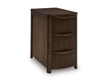 Camdill Chairside End Table - Hello Home Furniture & Mattress (Longmont, CO)