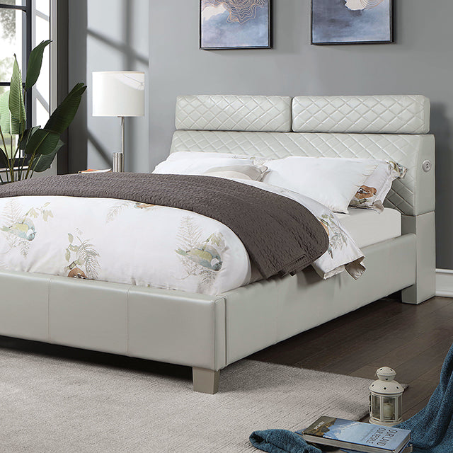 Muttenz E.King & Queen Bed - Hello Home Furniture & Mattress (Longmont, CO)