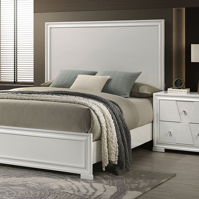 Holsted E.King & Queen Bed - Hello Home Furniture & Mattress (Longmont, CO)